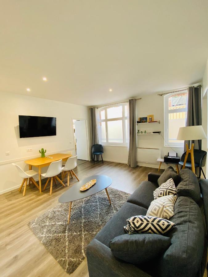65 M2 Rue Piétonne De * Lila